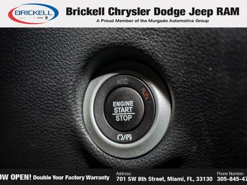 Used 2026 Chrysler Pacifica Select w/ S Appearance Package FWD image 32