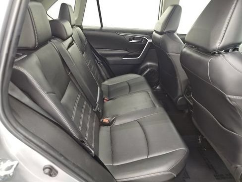 Used 2022 Toyota RAV4 XLE Premium AWD/4WD image 36