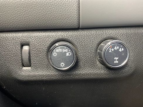 Used 2018 Chevrolet Colorado W/T w/ WT Convenience Package AWD/4WD image 17