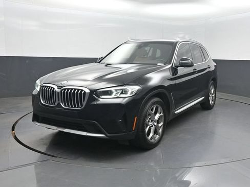 Used 2023 BMW X3 xDrive30i w/ Convenience Package AWD/4WD image 2