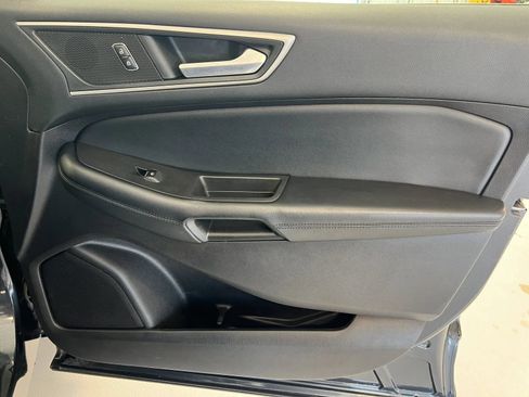 Used 2022 Ford Edge SEL AWD/4WD image 28