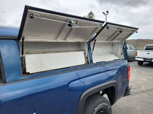 Used 2015 Chevrolet Silverado 1500 W/T RWD image 10