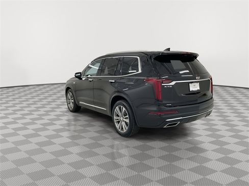 Certified 2025 Cadillac XT6 Premium Luxury w/ Platinum Package image 7
