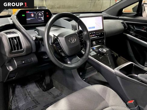 Used 2023 Toyota bZ4X XLE w/ Weather Package image 18