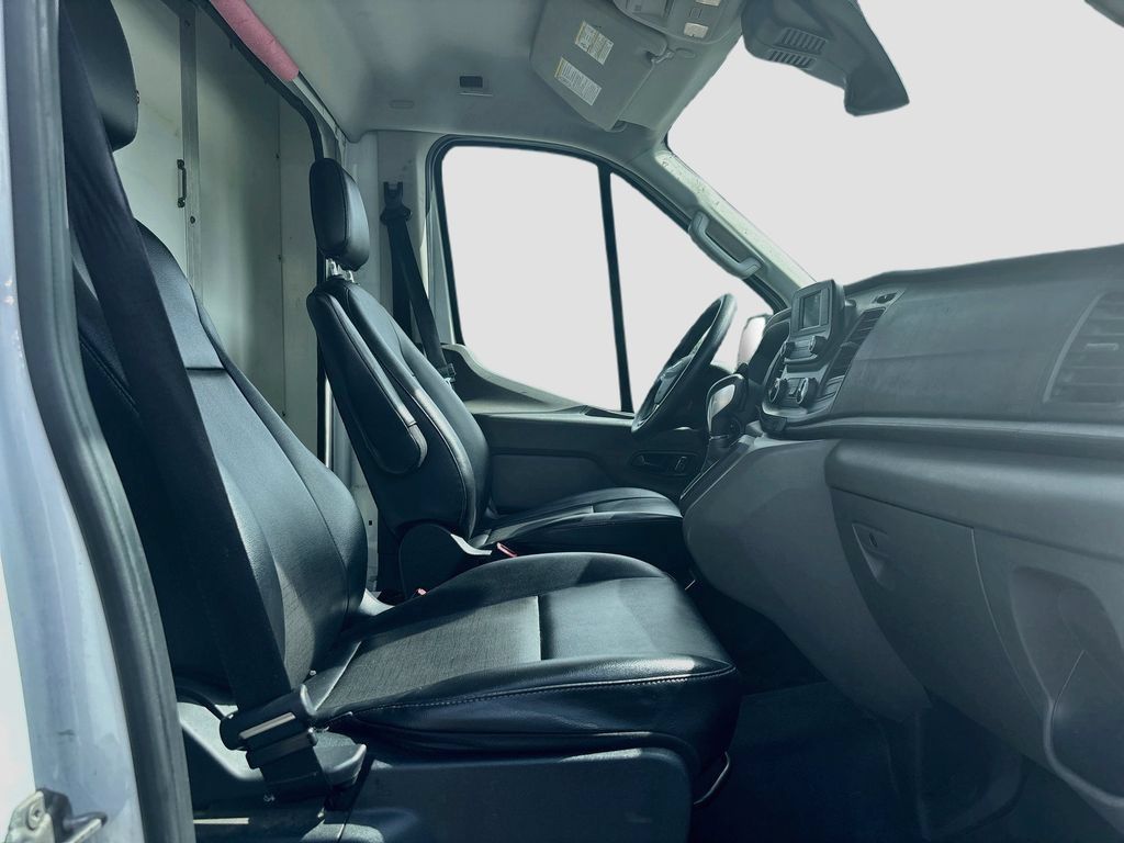 Used 2023 Ford Transit 350 DRW RWD image 25