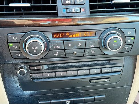 Used 2011 BMW 328i Sedan w/ Premium Pkg image 15