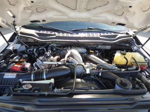 Used 2021 Ford F250 Lariat w/ Lariat Value Package image 11