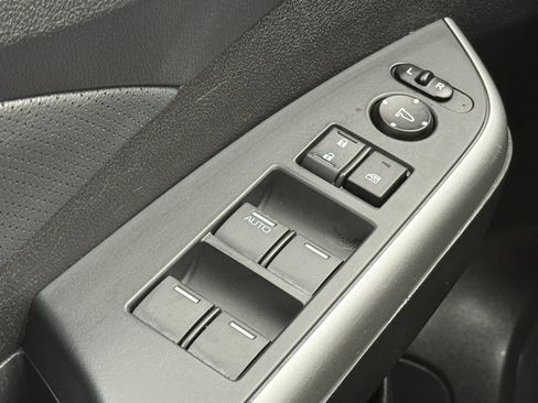 Used 2016 Honda CR-V EX-L image 38
