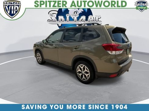 Used 2023 Subaru Forester Premium AWD/4WD image 7
