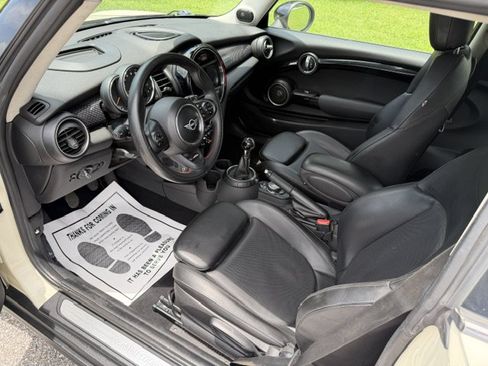 Used 2014 MINI Cooper S FWD image 11