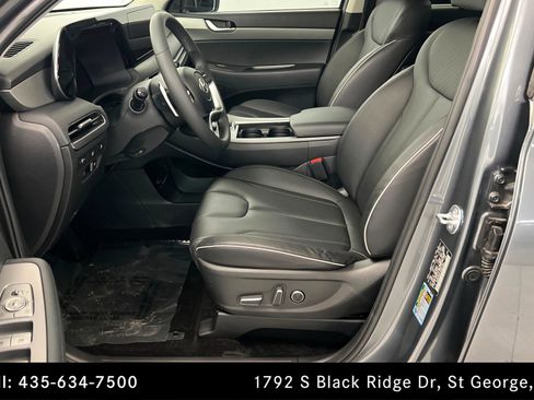 Used 2025 Hyundai Palisade XRT image 17