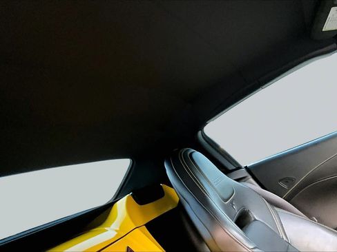 Used 2017 Chevrolet Corvette Z06 RWD image 14