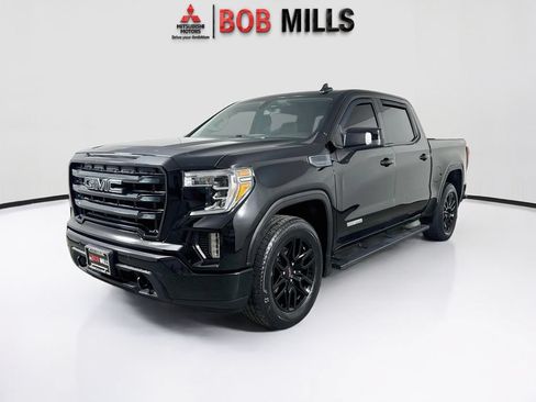 Used 2022 GMC Sierra 1500 Elevation w/ Driver Alert Package I AWD/4WD image 3