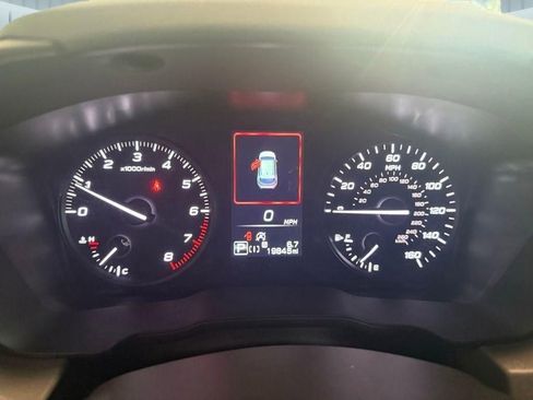Used 2024 Subaru Crosstrek 2.0i AWD/4WD image 11