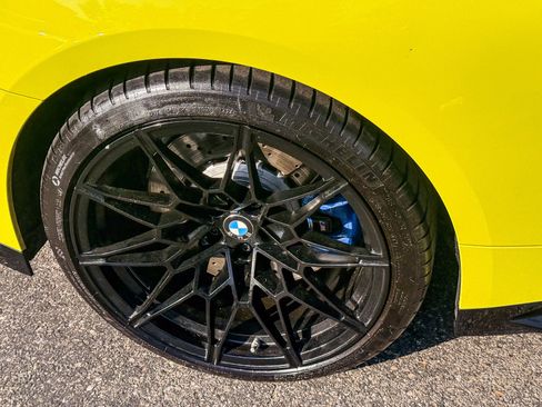 Used 2023 BMW M4 xDrive Competition w/ M Carbon Exterior Package image 11