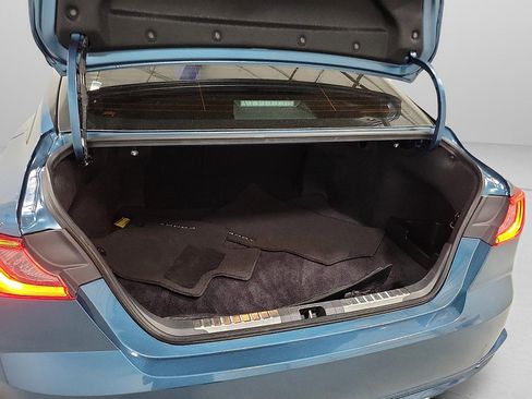 Used 2025 Toyota Camry XSE image 7