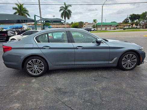 Used 2017 BMW 530i xDrive AWD/4WD image 9