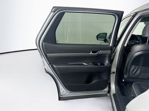 Used 2025 Hyundai Palisade SEL FWD image 27