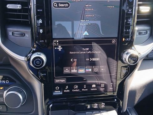 New 2026 RAM 1500 Big Horn AWD/4WD image 5