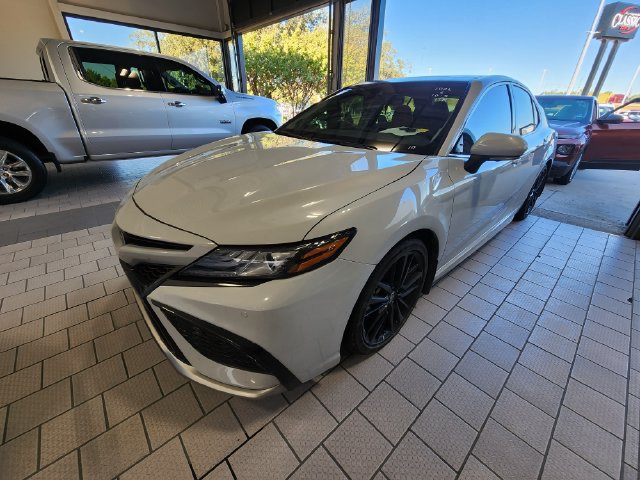 Used 2024 Toyota Camry XSE w/ Navigation Package FWD image 3