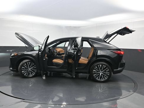 Used 2023 Lexus RX 350 Premium Plus w/ Accessory Package AWD/4WD image 33