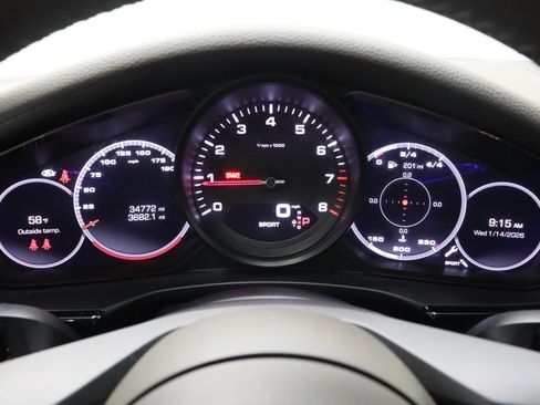 Used 2021 Porsche Panamera 4 image 43