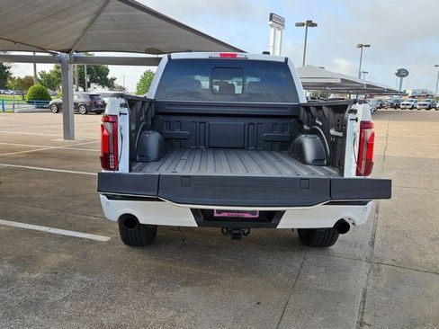 Used 2025 Ford F150 Lariat w/ Equipment Group 502A High AWD/4WD image 8