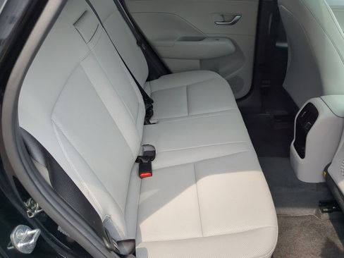 Used 2025 Hyundai Kona Limited image 16