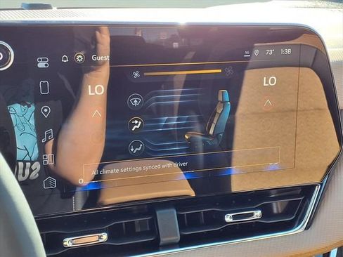 New 2026 Chevrolet Equinox ACTIV image 13