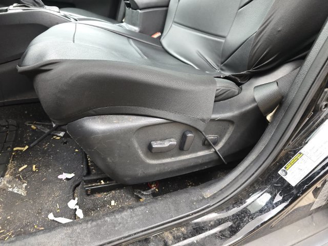 Used 2017 Nissan Rogue SV FWD image 23
