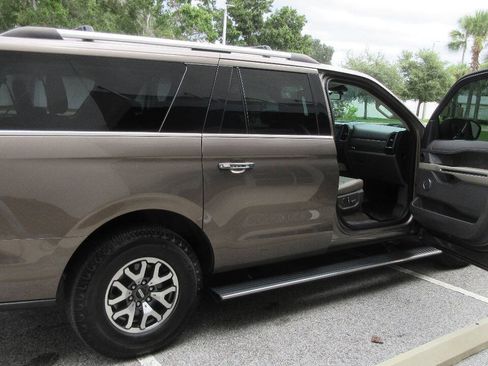 Used 2019 Ford Expedition Max Limited w/ Special Edition Package AWD/4WD image 32
