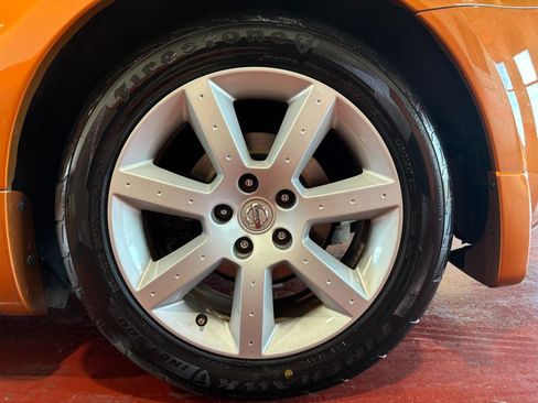 Used 2004 Nissan 350Z Touring w/ Aerodynamics Pkg image 32