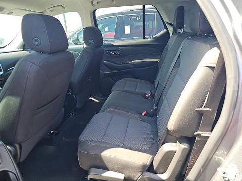 Used 2018 Chevrolet Traverse LS FWD image 15