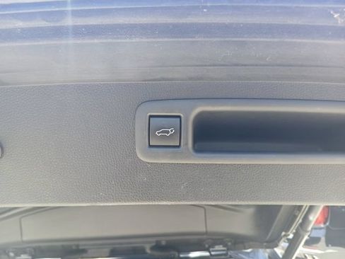 Used 2020 Toyota Highlander Platinum AWD/4WD image 10