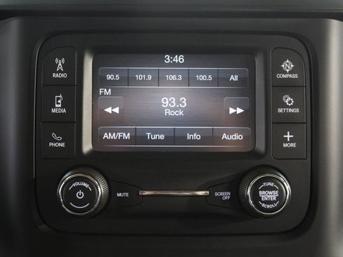 Used 2019 RAM 1500 Tradesman AWD/4WD image 18