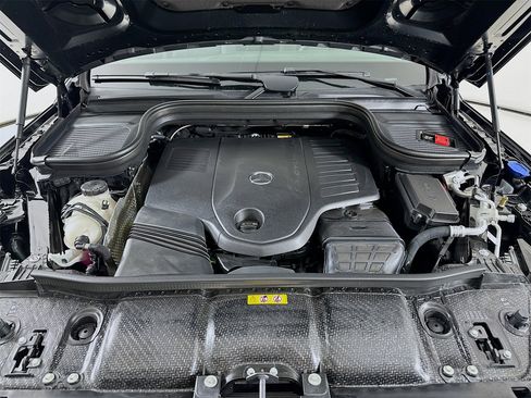 New 2026 Mercedes-Benz GLS 450 GLS 450 image 34