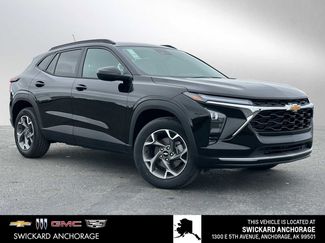 New 2025 Chevrolet Trax LT w/ Driver Confidence Package image 1