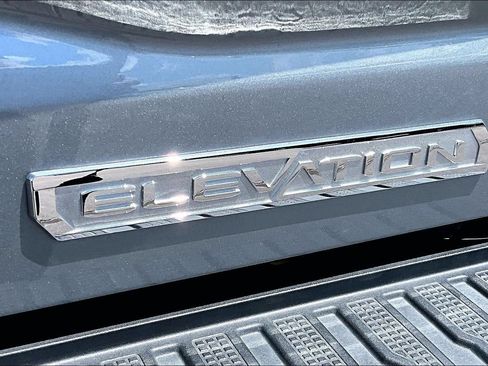 Used 2024 GMC Sierra 1500 Elevation w/ Elevation Premium Package AWD/4WD image 33