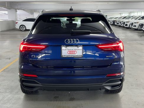 New 2025 Audi Q3 2.0T Premium image 10