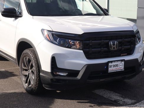 Used 2024 Honda Ridgeline Sport image 4
