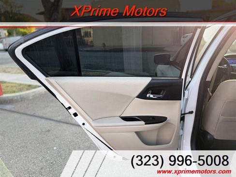 Used 2017 Honda Accord LX image 24