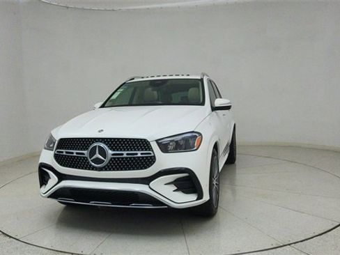 Used 2025 Mercedes-Benz GLE 350 4MATIC w/ AMG Line Exterior image 67