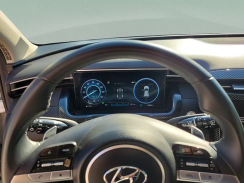 Certified 2023 Hyundai Tucson SEL w/ Cargo Package AWD/4WD image 15