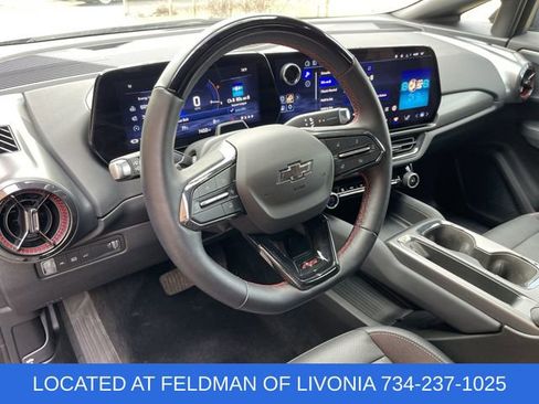 Certified 2024 Chevrolet Equinox EV RS image 10