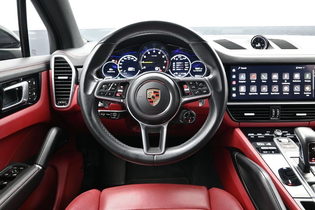 Certified 2023 Porsche Cayenne Platinum Edition AWD/4WD image 21