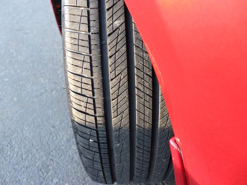 Used 2018 Chevrolet Camaro LT w/ RS Package image 48