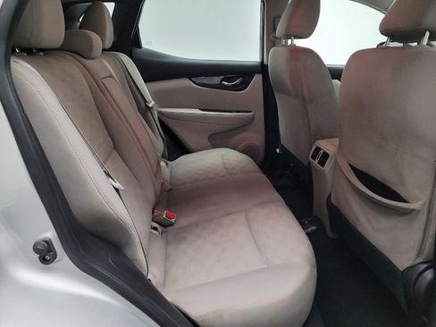 Used 2019 Nissan Rogue Sport SV image 19