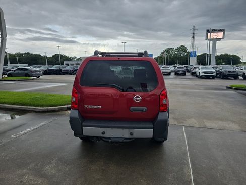 Used 2015 Nissan Xterra S w/ Value Package AWD/4WD image 5