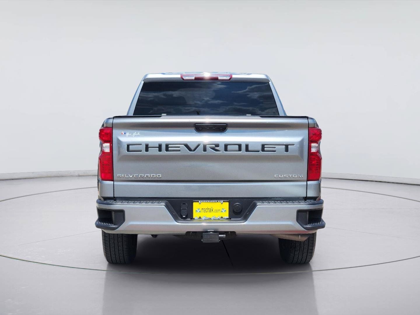 Certified 2026 Chevrolet Silverado 1500 Custom RWD image 6