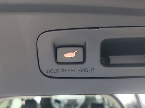Certified 2025 Honda CR-V EX-L image 10